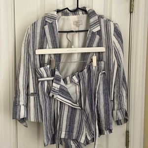 Short Loft Outlet Pant Suit 8